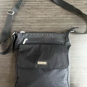 Baggallini crossbody bag